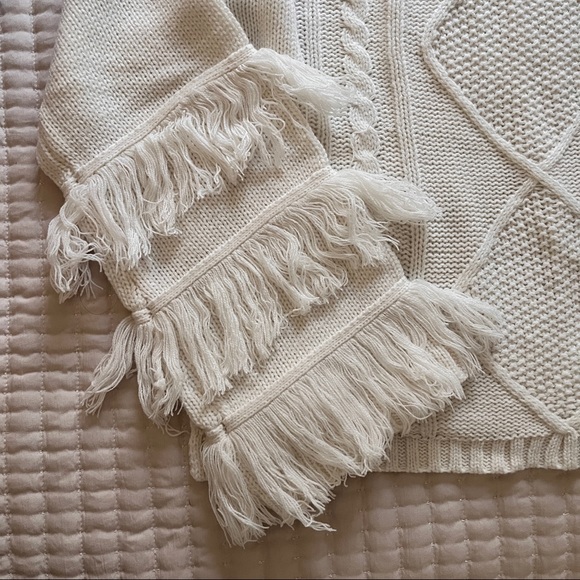 Francesca’s (NWT) Boho Sweater - Picture 5 of 7